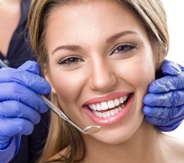 Charleston Teeth Whitening at Dentist